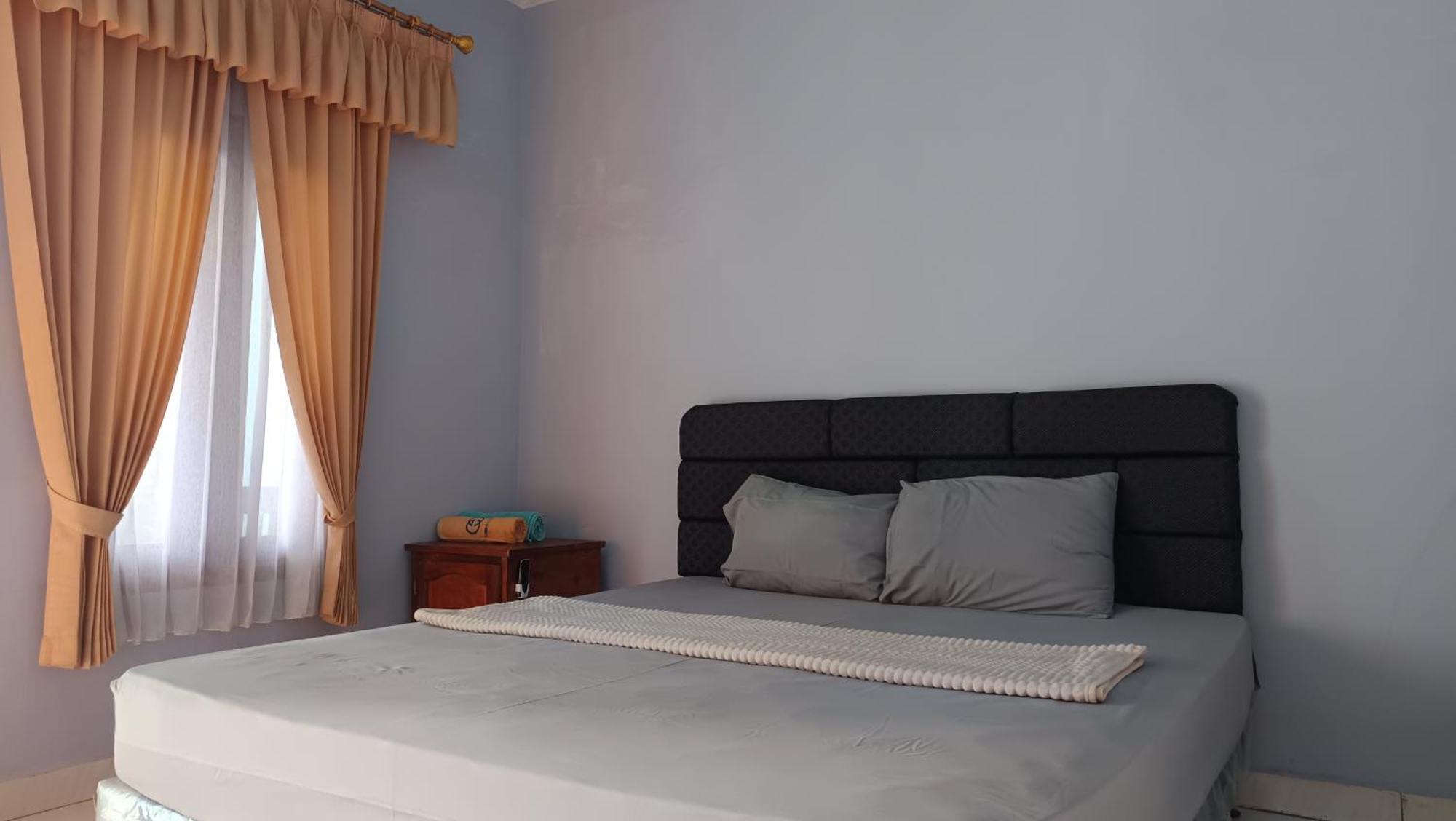 Embun Rinjani Homestay เซอนารู ภายนอก รูปภาพ