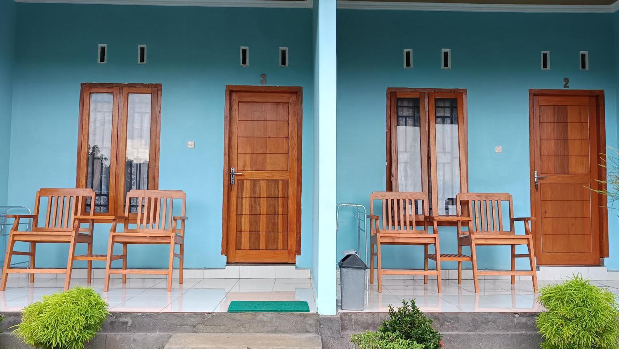 Embun Rinjani Homestay เซอนารู ภายนอก รูปภาพ
